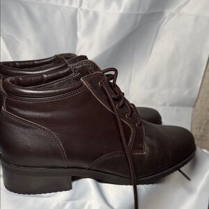 Sporto Dark Brown Chukka Boots